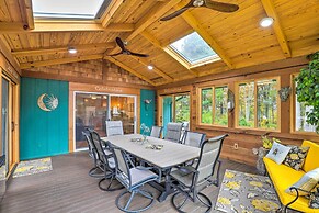 Stunning Fletcher Home: Hot Tub + Fire Pit!