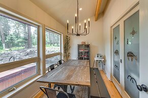 Stylish, Serene Angel Fire Cabin w/ Hot Tub!