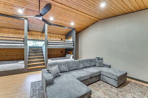 Stylish, Serene Angel Fire Cabin w/ Hot Tub!