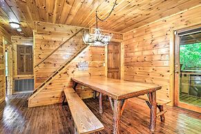 Gatlinburg Cabin w/ Home Theater & Hot Tub!