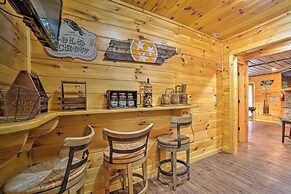 Gatlinburg Cabin w/ Home Theater & Hot Tub!