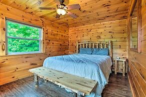 Gatlinburg Cabin w/ Home Theater & Hot Tub!