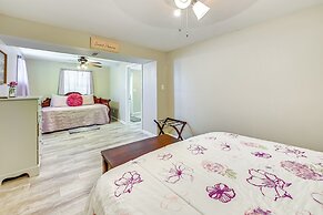 Welcoming Kentucky Home w/ Sprawling Views!