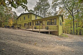 1 Mi to Raystown Lake: 'wyatt Earp Cabin' w/ Deck!