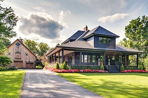 Upscale Arts + Crafts Bungalow w/ Yard, Pool!