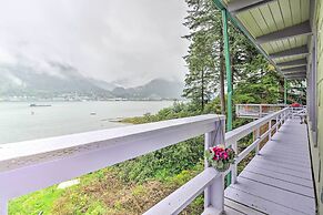 Waterfront House w/ Glacial Views - Near Downtown!