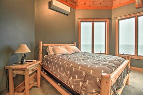 Waterfront Lake Mille Lacs Lodge w/ Deck + Grill!