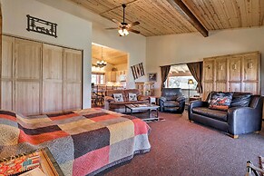 5-acre Moab Studio w/ BBQ & Stunning Mtn Views