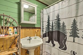 Black Bear Lodge: A Rural White Mtns Retreat