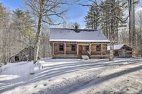 Black Bear Lodge: A Rural White Mtns Retreat