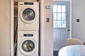 Calming Shenandoah Valley Cabin w/ Hot Tub!