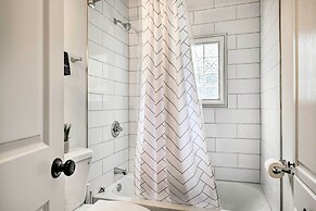 Chic Charlotte Retreat < 3 Miles to Downtown!