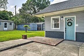 Chic Charlotte Retreat < 3 Miles to Downtown!