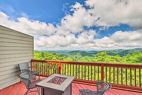 Getaway Chalet in Mars Hill w/ Hot Tub & Views!