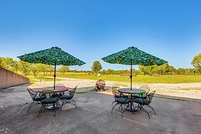 Countryside Vacation Rental in Paola!