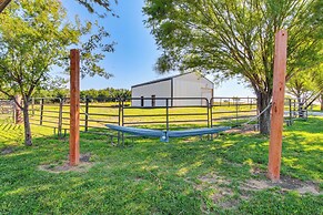 Countryside Vacation Rental in Paola!