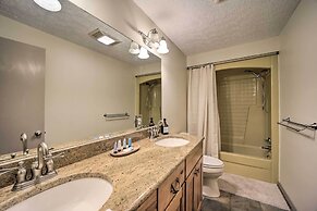 Charming Maggie Valley Getaway w/ Fire Pit!