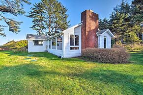 Cliffside Lighthouse Beach Home w/ Ocean View