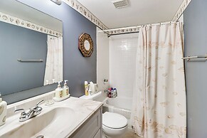 Cozy Centreville Apt: Close to Historic Sites