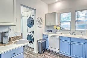 Cozy + Modern Indy House ~ 5 Mi to Downtown!