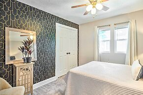 Cozy + Modern Indy House ~ 5 Mi to Downtown!