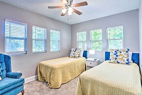 Cozy + Modern Indy House ~ 5 Mi to Downtown!