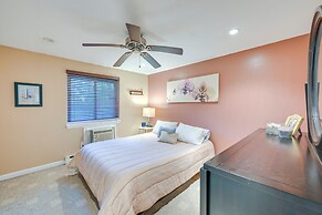 Cozy Dix Hills Apt w/ Deck ~ 7 Mi to Beach!
