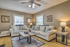 Chic & Cozy Greensboro Home, 2 Mi to Dtwn!