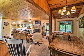 Robbinsville Cabin w/ Deck: 3 Mi to Fontana Lake!