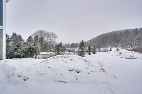 'echo Base Lodge' Near Holiday Valley Slopes!