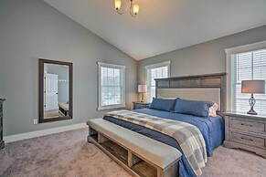 'echo Base Lodge' Near Holiday Valley Slopes!