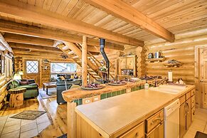 Cozy Glacier Park Log Cabin - 'best in the West!'