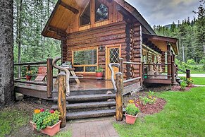 Cozy Glacier Park Log Cabin - 'best in the West!'