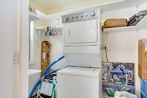 Dreamy Catalina Island Home, Walk to Beach & Ferry