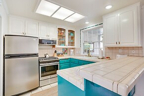 Dreamy Catalina Island Home, Walk to Beach & Ferry