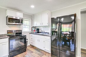 Pet-friendly Somerset Cottage Near Boat Ramps!