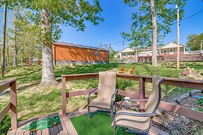 Pet-friendly Somerset Cottage Near Boat Ramps!