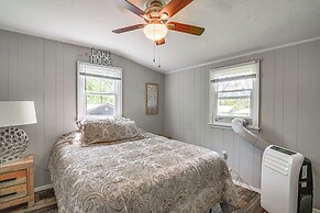 Pet-friendly Somerset Cottage Near Boat Ramps!