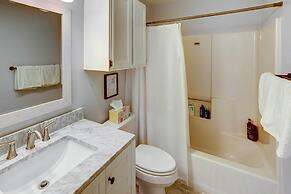 Cozy Sioux Falls Home - 7 Mi to Downtown!