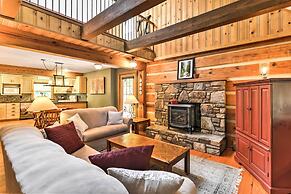 Black Mountain Cabin w/ Screened Porch + Views!