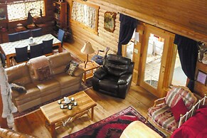 Cozy Immaculate Cabin - Peaceful Retreat!