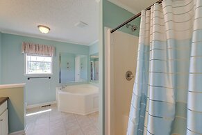 Family Home + Fire Pit & Deck, 11 Miles to Beach!