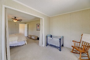 Family Home + Fire Pit & Deck, 11 Miles to Beach!