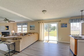 Family Home + Fire Pit & Deck, 11 Miles to Beach!