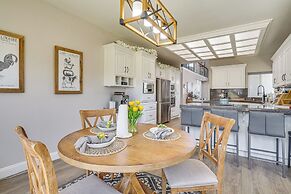 Private Dock: Discovery Bay Vacation Rental!