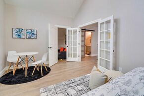 Private Dock: Discovery Bay Vacation Rental!