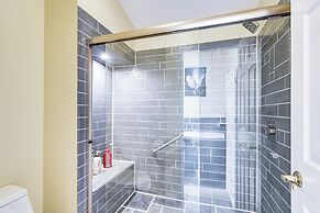 Inviting Great Falls Home w/ Wraparound Deck!