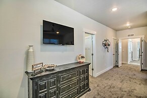 Gorgeous Greeley Getaway - Close to Parks!