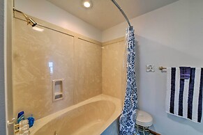 Lakefront Livingston Home w/ Dock, 1 Mi to Launch!