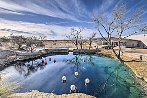 Charming Santa Rosa Home w/ Mountain Views & Porch